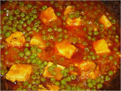 matar paneer