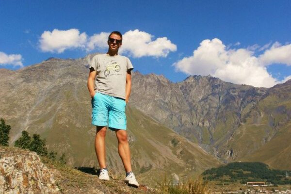 Mt, Kazbegi, 2 km-re a csecsen határtól (Kazbegi, Grúzia) Halász Levente