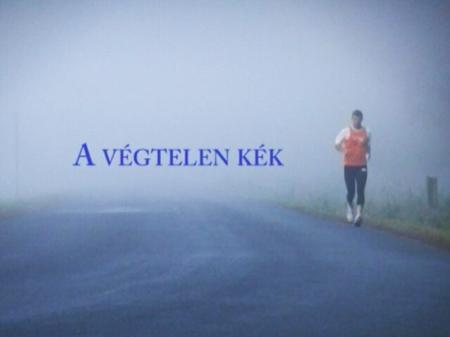 A végtelen kék-min